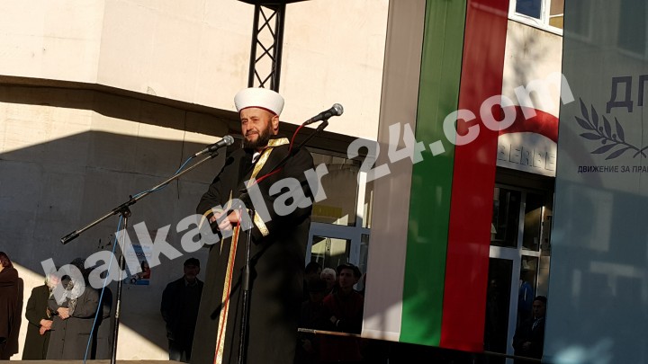 Bulgaristan’da Müslüman din adamları da bölündü