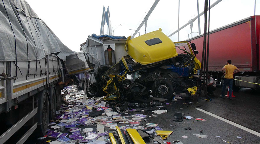 3. Boğaz köprüsünde selfie(özçekim), trafik kazalarına neden oluyor